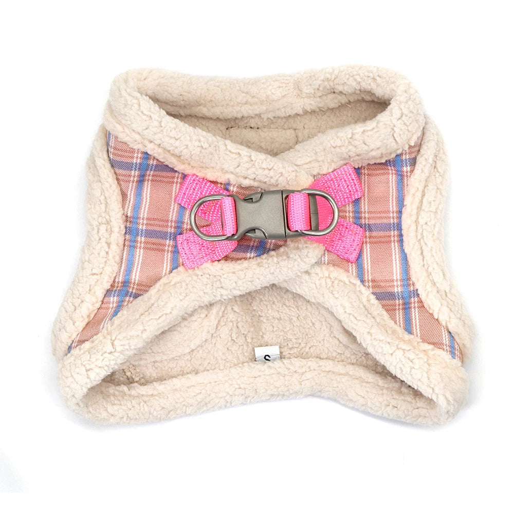 Attache du harnais chihuahua rembourré de couleur rose vue du dessus. Image produit Boutiquechien