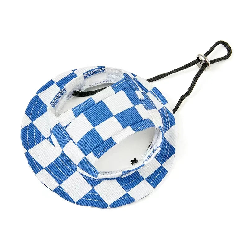 Bob pour chien de couleur blanc et blanc à carreaux avec lanière noir. Image produit Boutiquechien