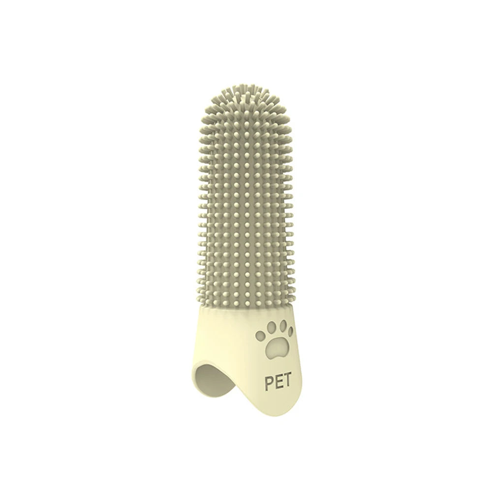 Brosse à dent pour chien 360 de couleur jaune. La brosse est à mettre au bout de son doigt pour pouvoir brosser efficacement son chien. Image produit Boutiquechien