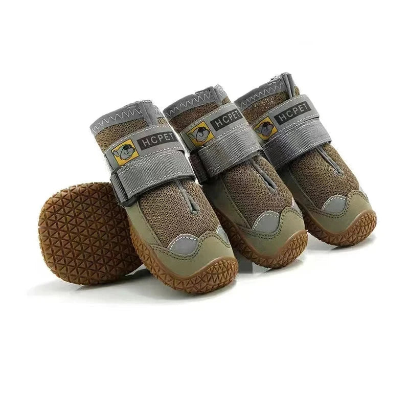 Bottes chaussures pour chien de couleur grise et khaki en lot de 4. Image produit Boutiquechien