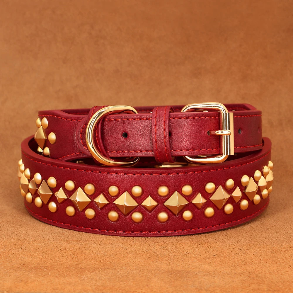 Collier cuir chien de couleur rouge avec des perles. Image produit Boutiquechien