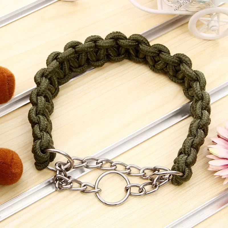 Collier chien étrangleur de couleur khaki en nylon . Image produit Boutiquechien