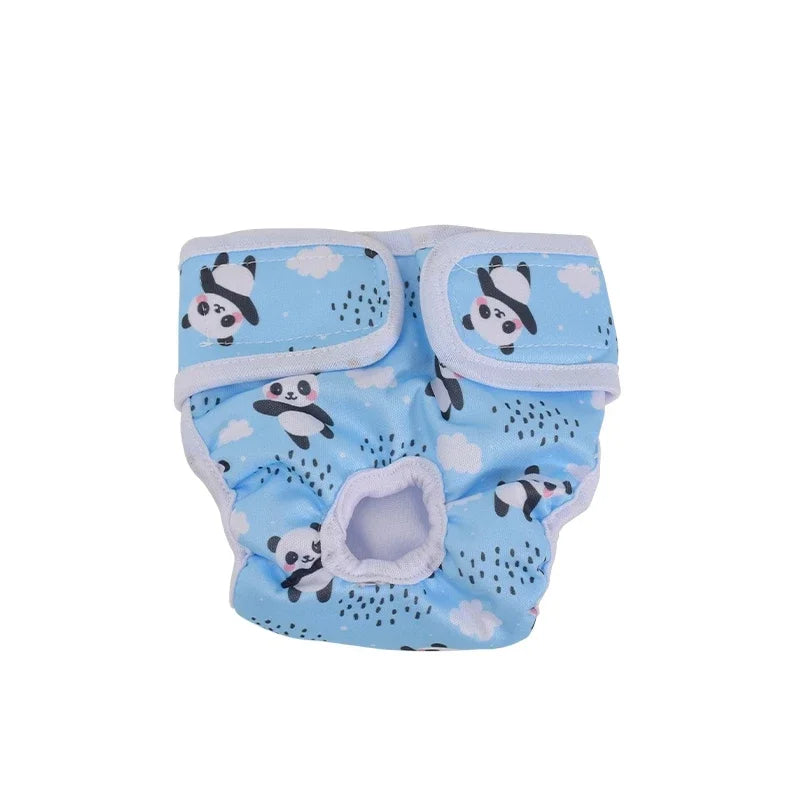 Couche pour chien bleu avec des pandas dessus. Image produit Boutiquechien