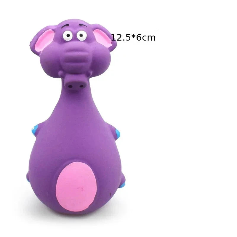 Dimension du jouet chien éléphant de couleur violet. Le jouet fait 12.5 de long sur 6 cm de large. Image produit Boutiquechien