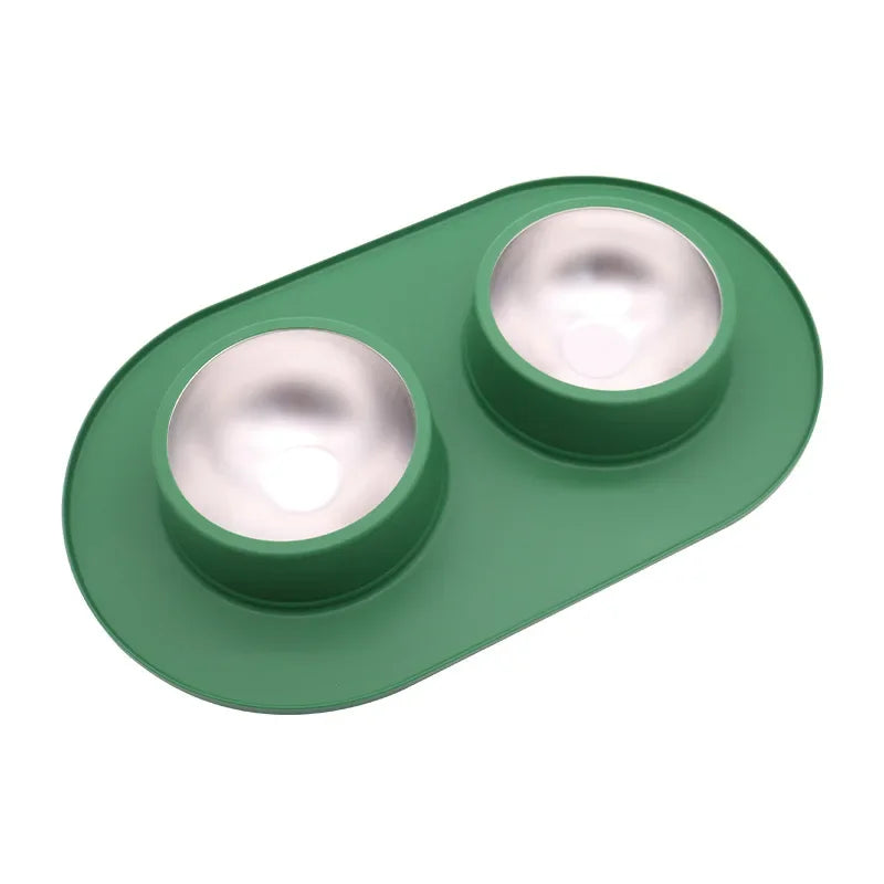 gamelle pour chiot anti- dérapant de couleur vert avec bord en caoutchouc. Image produit Boutiquechien