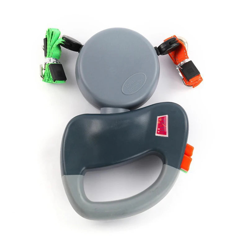 Laisse double pour chien enrouleur de couleur gris et gris foncé. Image produit Boutiquechien
