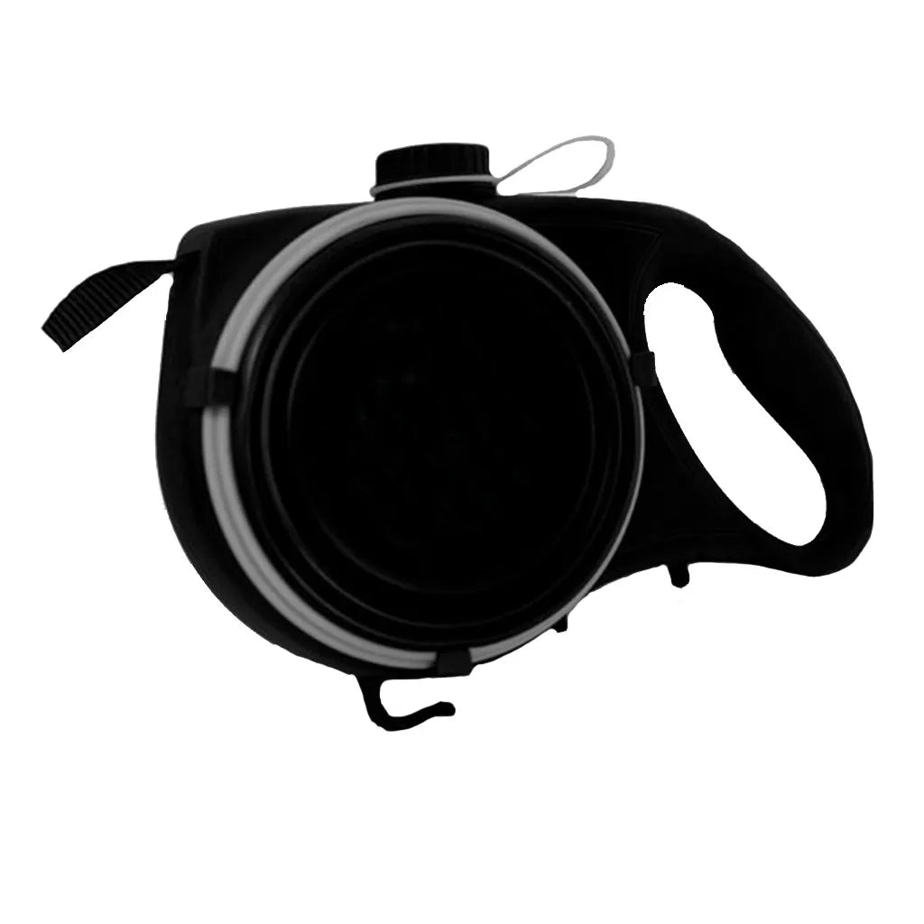 laisse enrouleur gros chien de couleur noir. Laisse pour chien possédant une gourde. Image produit Boutiquechien