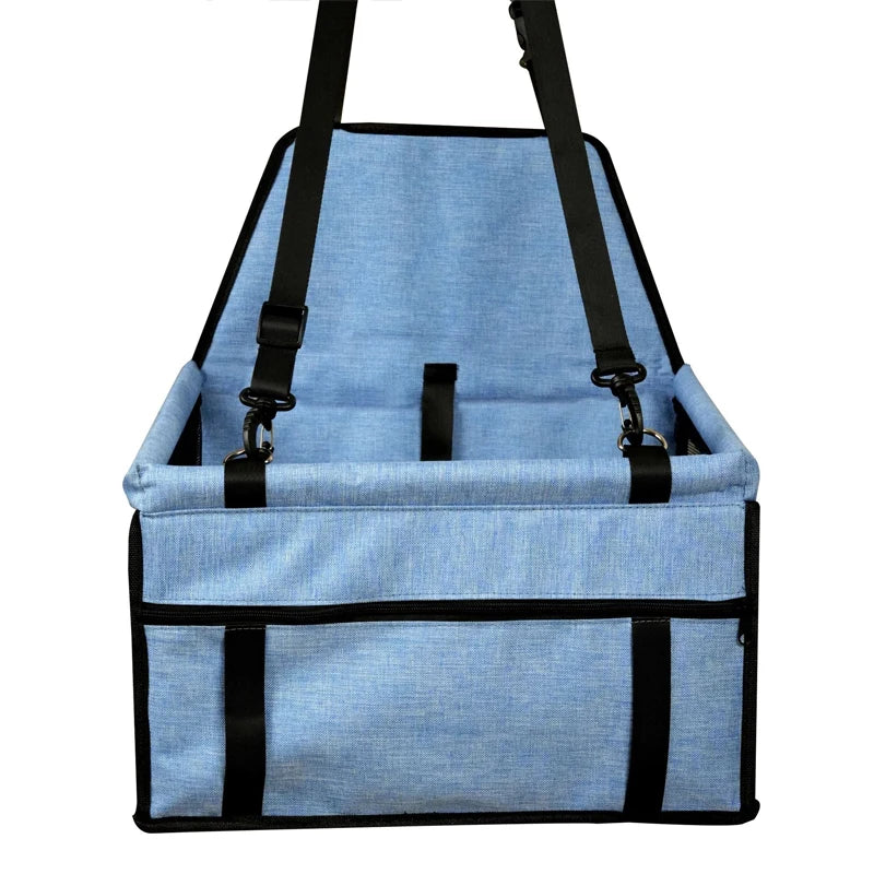 Panier de transport pour chien de couleur bleu avec de nombreuses sangle d'attache. image produit Boutiquechien