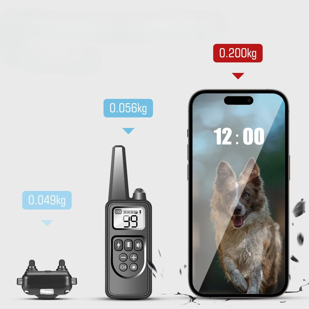 collier et télécommande léger pour chien. Image montrant qu'un téléphone est plus lourd que les deux produits. Image produit Boutiquechien