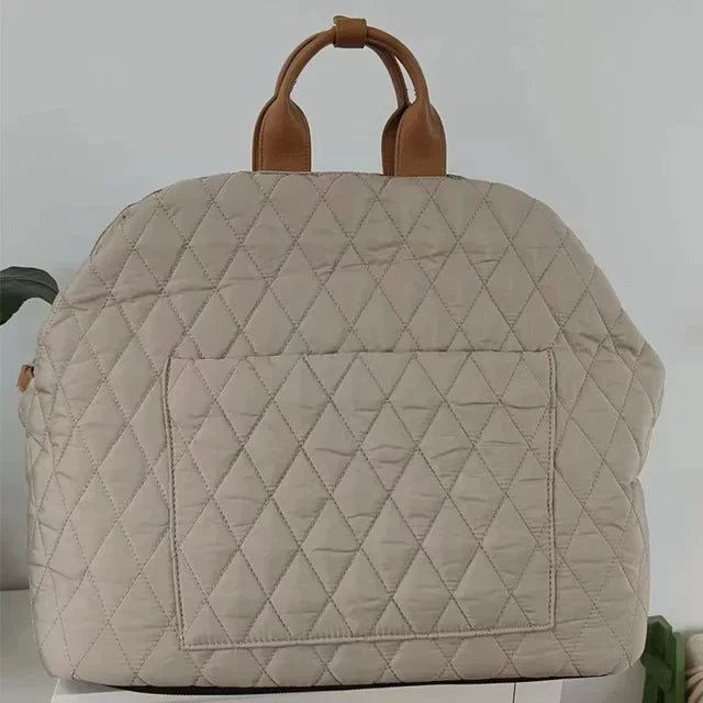sac pour chien de couleur gris et élégant avec des poignées brun. Image produit Boutiquechien