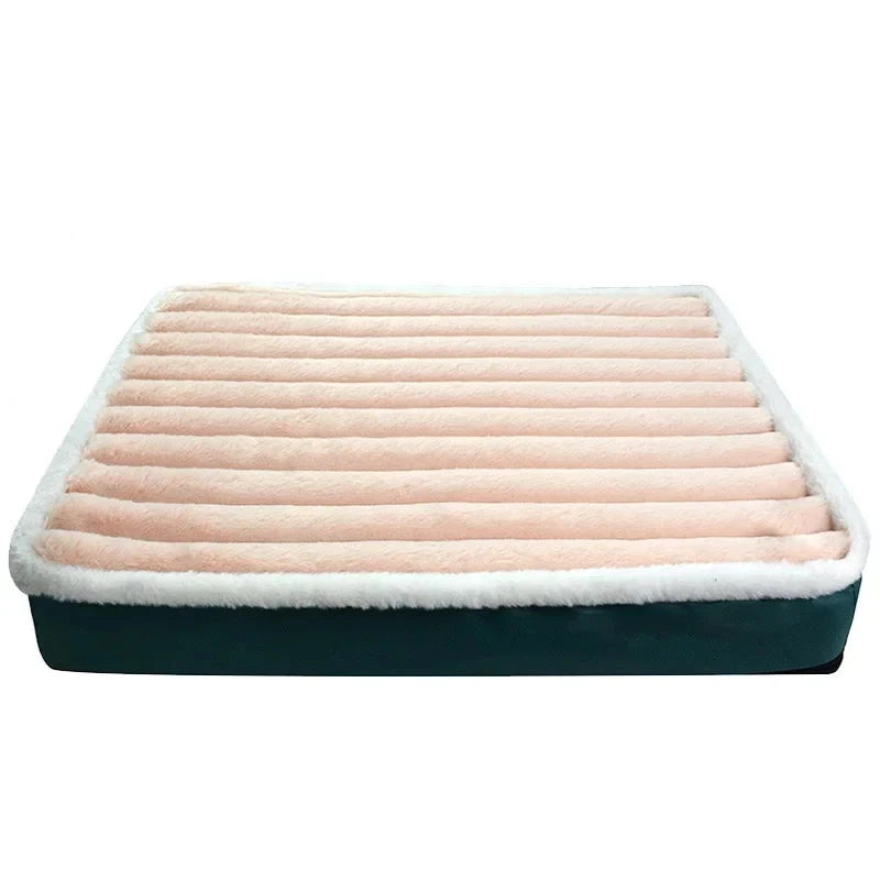 Tapis chien doux et moelleux orthopédique de couleur rose et noir. Image produit Boutiquechien