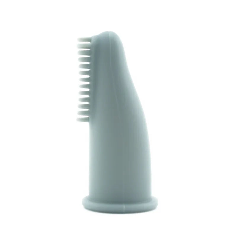 Brosse à dent pour chien de couleur gris claire à mettre au bout de son doigt pour brosser les dents de son chien. Image produit Boutiquechien