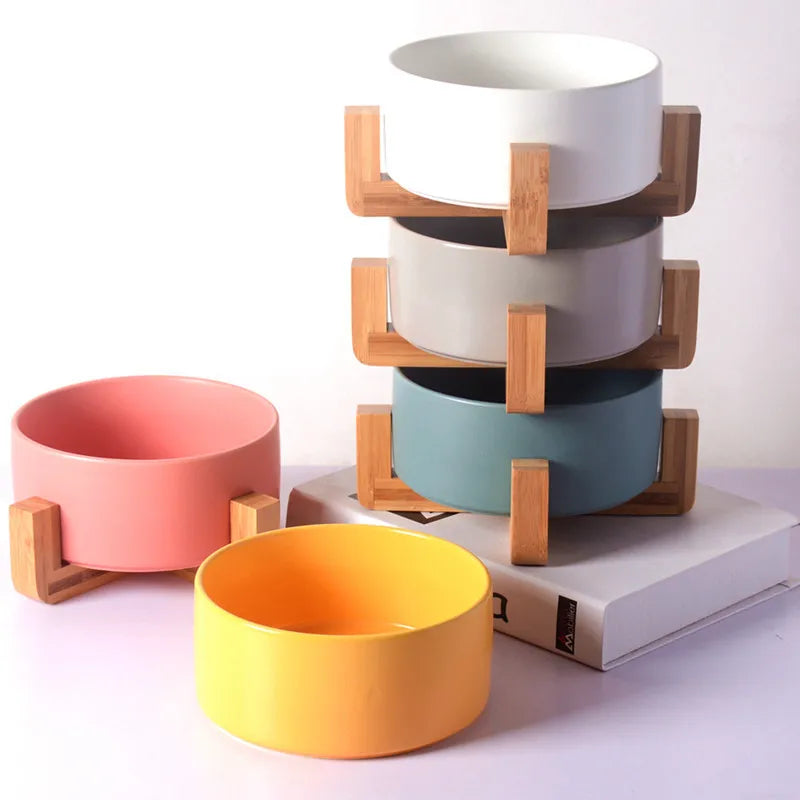 gamelle céramique de couleur différente empiler avec support bois. Image produit Boutiquechien