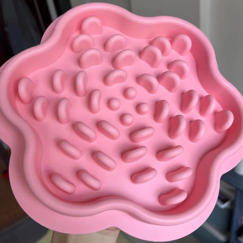 Gamelle en silicone pour chien de couleur rose. Image produit Boutiquechien