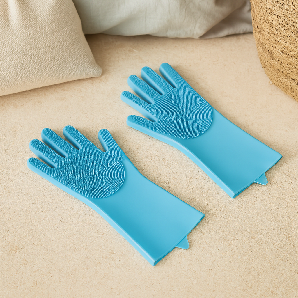 brosse pour chien en forme de gants de couleur bleu. Le produit est posé sur un fond de couleur claire. Image produit Boutiquechien