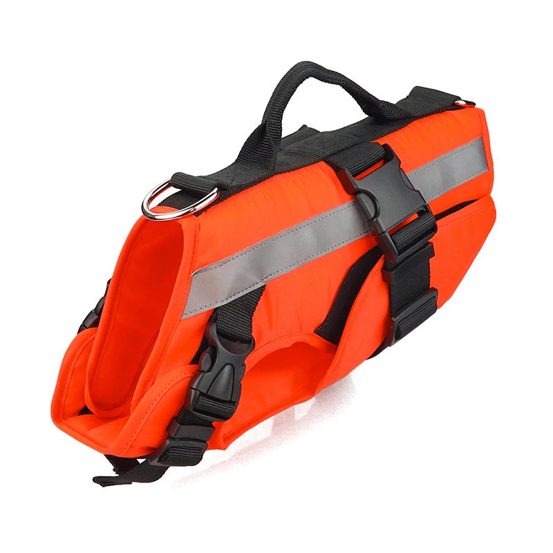 Gilet de sauvetage de couleur orange et noir avec rappelle réfléchissant. Image produit Boutiquechien