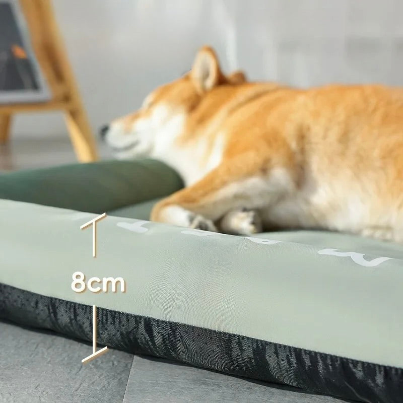 hauteur de 8cm de couleur vert rafraîchissant moelleux avec un shiba brun et blanc. Image produit Boutiquechien