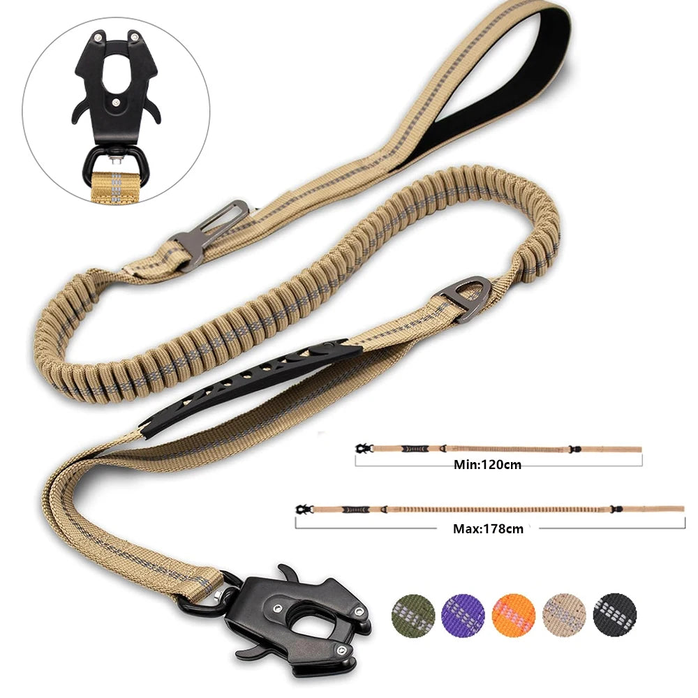 Laisse chien de couleur beige posé par terre trois en un. Image produit Boutiquechien
