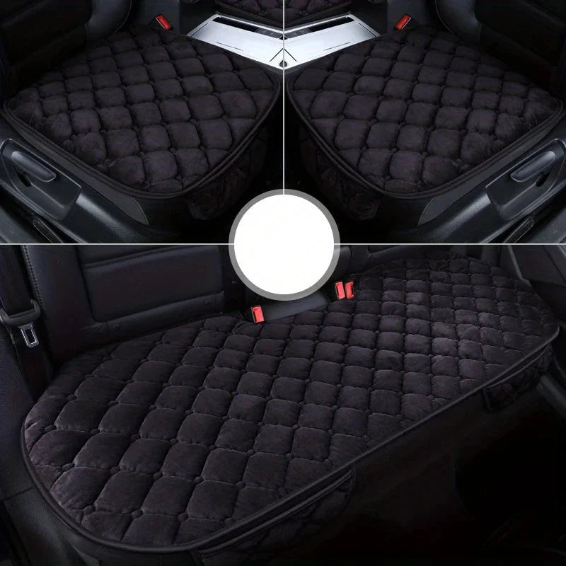 Lot de tapis de protection pour chien de couleur noir pour protéger les sièges de voitures en toutes classe. Les tapis de protections pour chien sont anti-dérapants et compatible avec tous les sièges. Image produit Boutiquechien