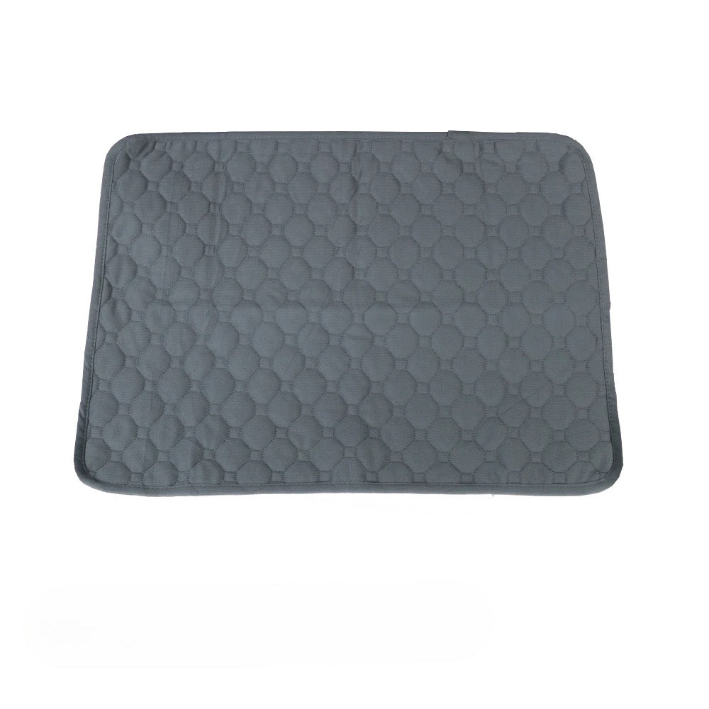 tapis chien absorbant de couleur gris. Image produit Boutiquechien