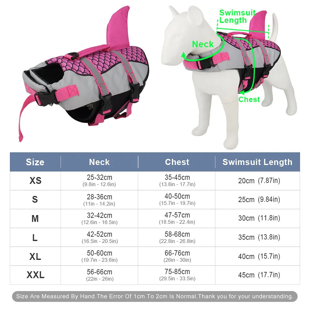Dimensions total du gilet de sauvetage pour les chiens de couleur gris et rose en forme requin. Les dimensions sont dans un tableau. Image produit Boutiquechien