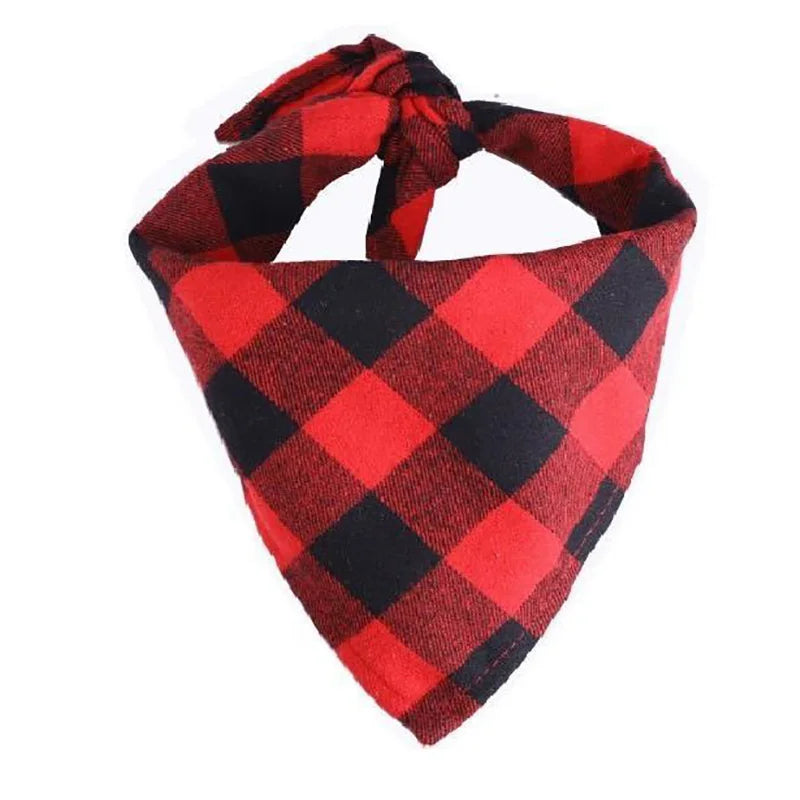 Bandana pour chien à carreau de couleur rouge et noir pour les chiens. Image produit boutiquechien