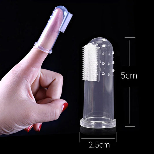 Brosse à dent chien transparente avec toutes les tailles. La brosse à dent est au bout du doigt. image produit Boutiquechien