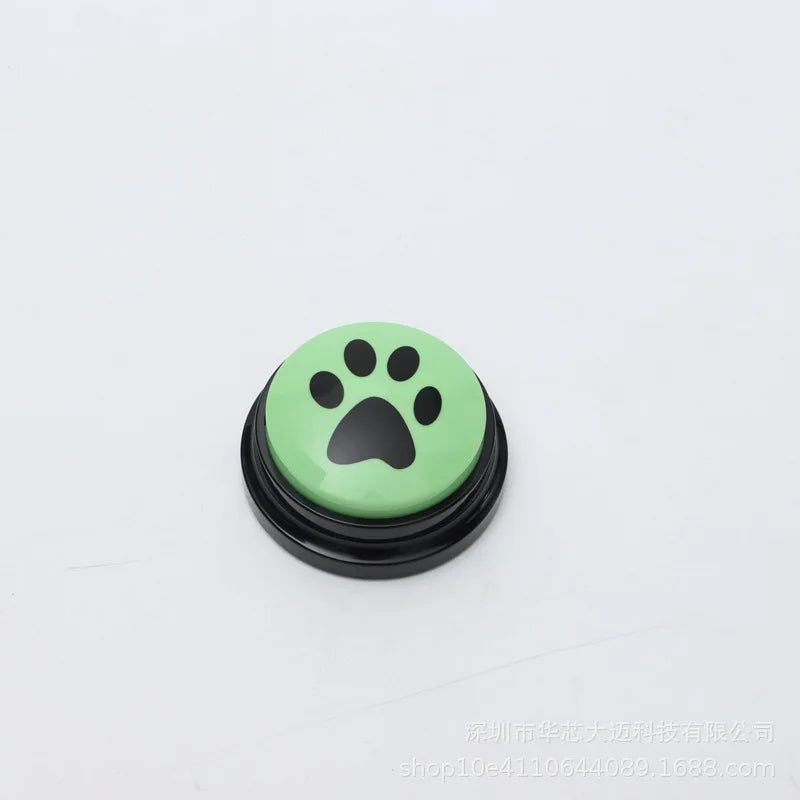 Chien communication bouton vert