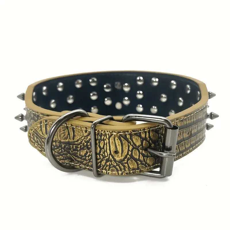 Collier pour chien a clous vue de dos du collier pour chien Image