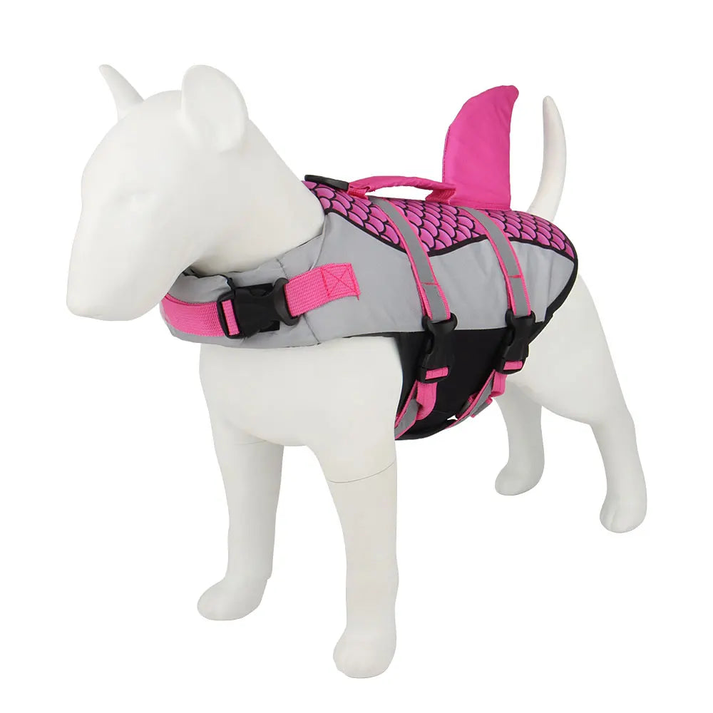 Gilet de sauvetage pour les chiens en forme de requin de couleur rose et gris. Image produit Boutiquechien