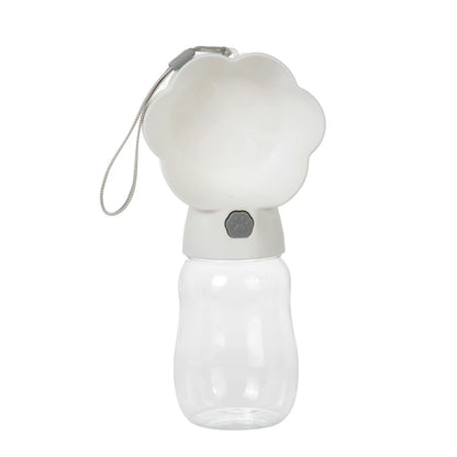 gourde pour chien de couleur blanc en forme de pattes de petites tailles 