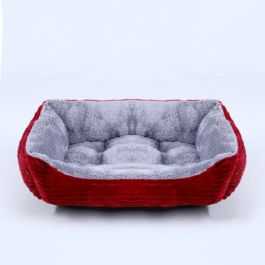 Grand panier pour chien XXL gris et rouge rembourré pour un moelleux de qualité supérieur. Panier style velour classe pour grand chien. image produit boutiquechien