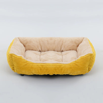 Grand panier pour chien XXL jaune rembourré pour un moelleux de qualité supérieur. Panier style velour classe pour grand chien. image produit boutiquechien