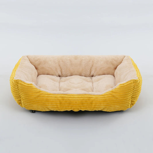 Grand panier pour chien XXL jaune rembourré pour un moelleux de qualité supérieur. Panier style velour classe pour grand chien. image produit boutiquechien