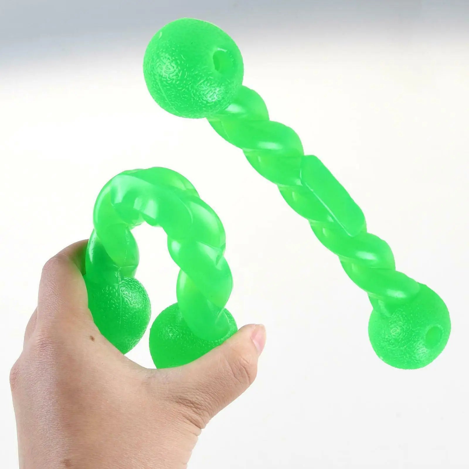 Jouet résistant pour chien en forme d'os flexible et vert