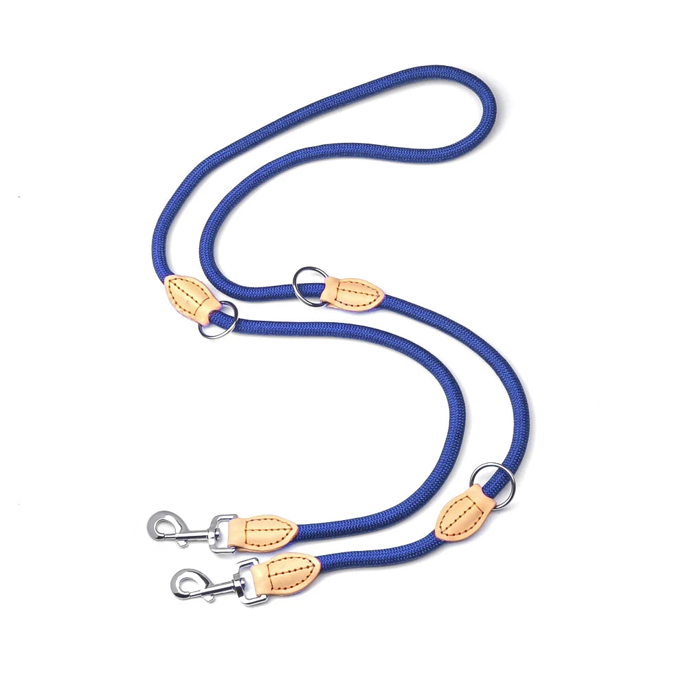 laisse en nylon pour chien de couleur bleu renforcé. La laisse lasso est pratique pour promener votre chien. Image produit Boutiquechien