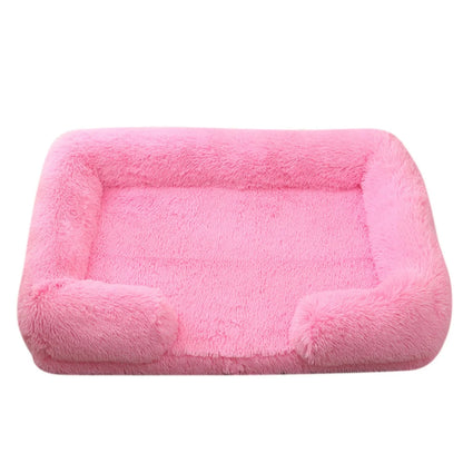 panier complètement rose avec des boudins qui font le tour du panier pour faire un oreiller. Image produit boutiquechien