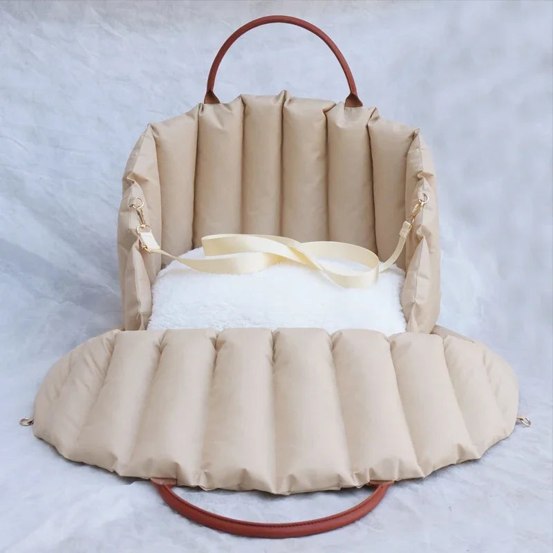 Sac de transport pour petit chien de luxe beige deplie