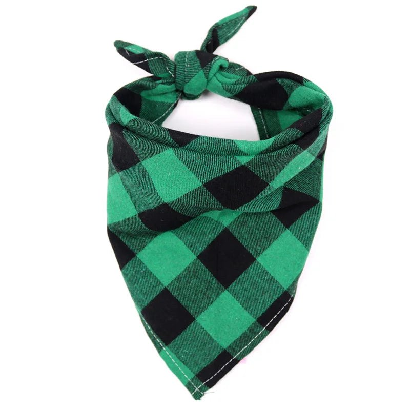 Bandana pour chien à carreau de couleur vert et noir pour les chiens. Image produit boutiquechien