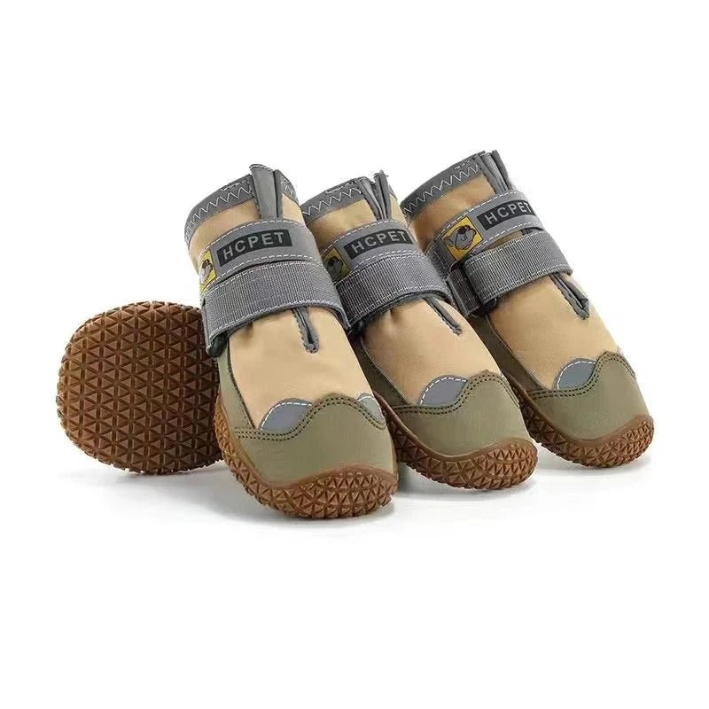 Bottes chaussures pour chien de couleur beige et grise en lot de 4. Image produit Boutiquechien 