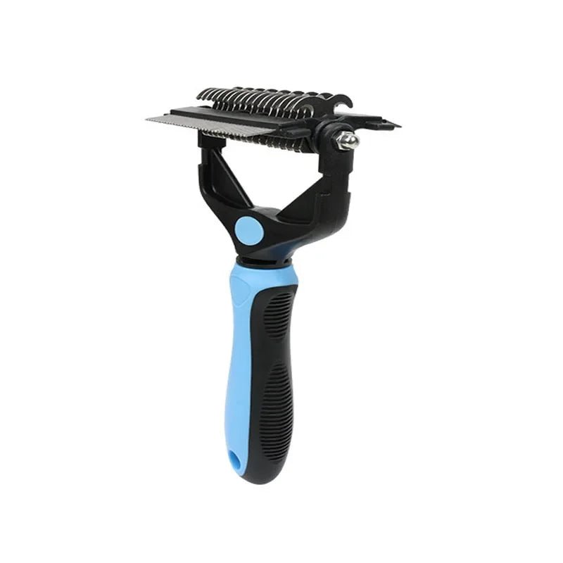 Brosse sous-poil chien professionnel de couleur noir et bleu