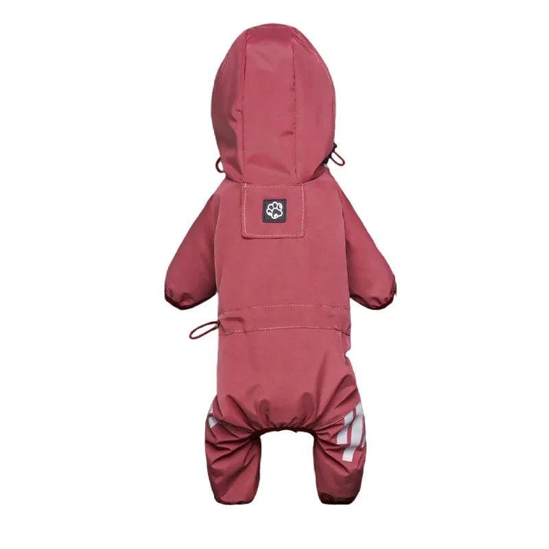 Imper pour chien de couleur rouge avec pression d'attache et élastique de réglage.  L'imper est pour les petits chiens .Image produit Boutiquechien