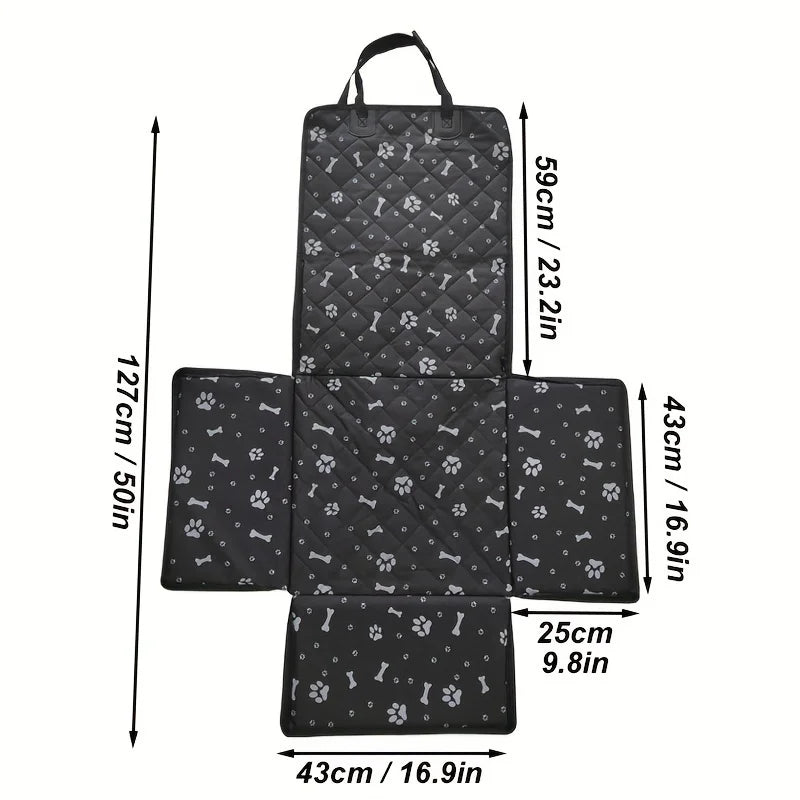 protection de siège pour chien de couleur noir avec des formes de pattes des d'os de couleur blanc. Image produit Boutiquechien