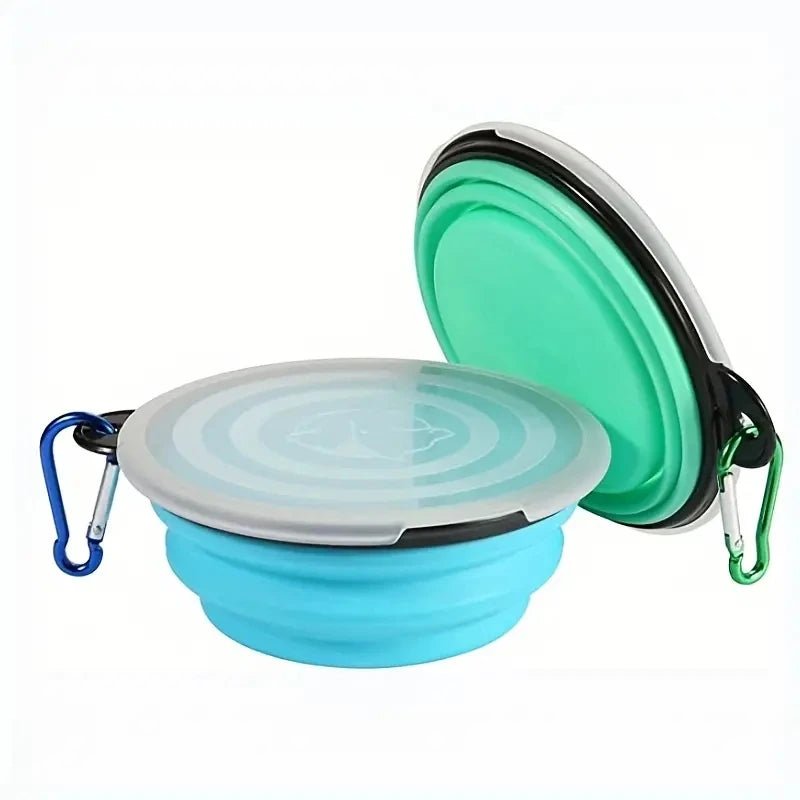 Lot de gamelle pliable de couleur bleu et vert mis en valeur. Image produit Boutiquechien