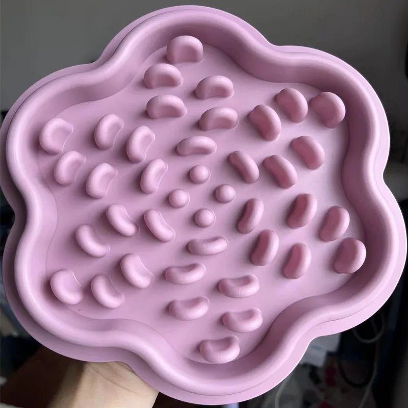 Gamelle en silicone pour chien de couleur violet. Image produit Boutiquechien