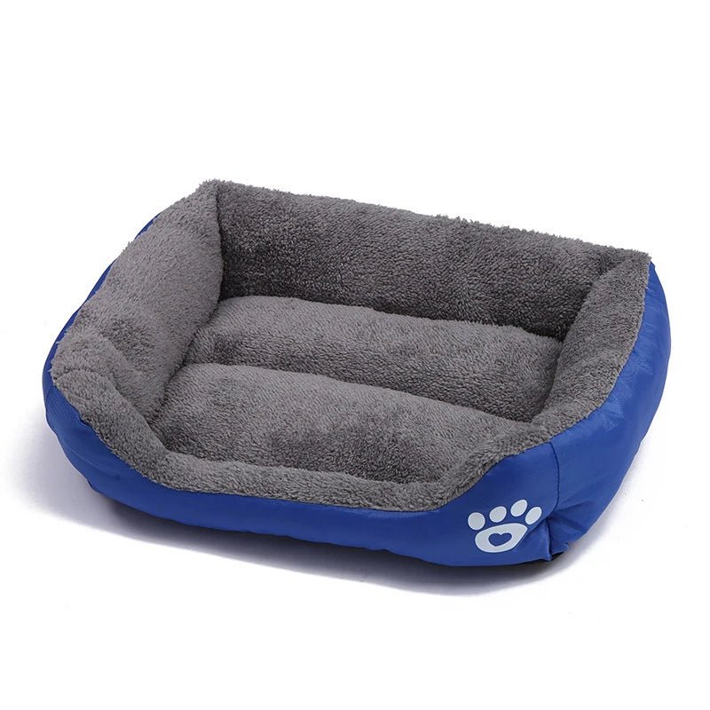 panier bleu foncé pour chien de grande taille parfait pour les chiens de grosse taille rembourré. Image produit de boutiquechien 