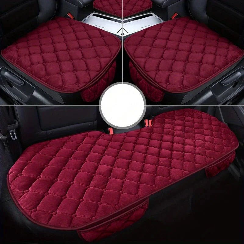 Lot de tapis de protection pour chien de couleur rouge pour protéger les sièges de voitures en toutes classe. Les tapis de protections pour chien sont anti-dérapants et compatible avec tous les sièges. Image produit Boutiquechien