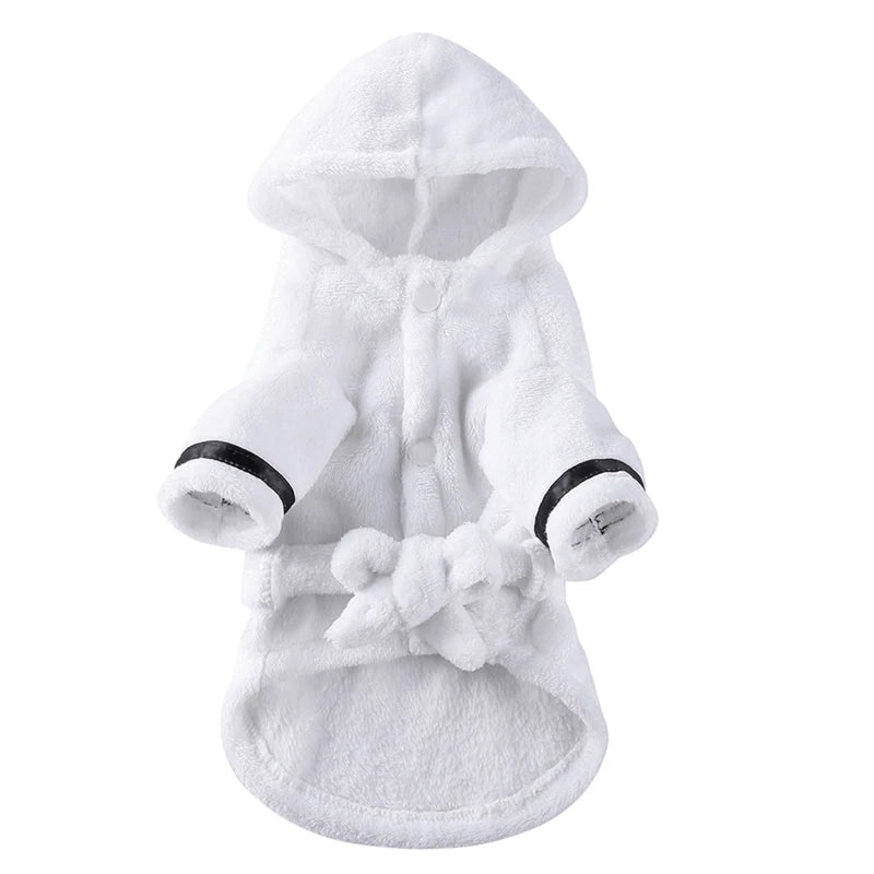 Peignoir demain pour chien vue de face de couleur blanc et noir. Image produit boutiquechien