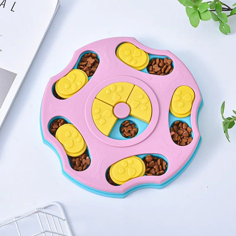 Puzzle pour chien de forme pentagonale de couleur rose et bleu. Image produit Boutiquechien