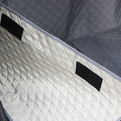 scratche pour la housse de protection de couleurs grise pour les coffres de voiture. Image produit Boutiquechien